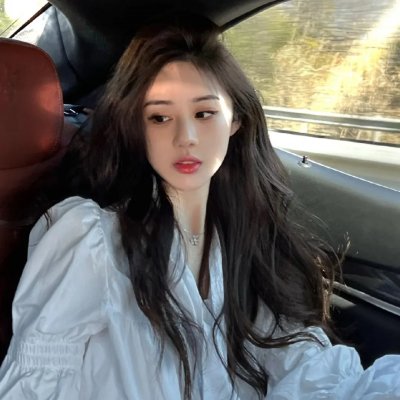 男人与婴儿